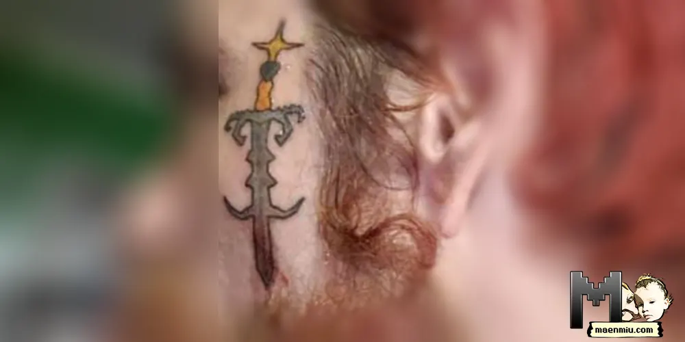 Old School RuneScape Godsword Tattoo / OSRS tattoo / OSRS Godsword Tattoo, maenmiu logo